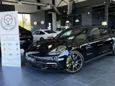 Porsche Panamera 4