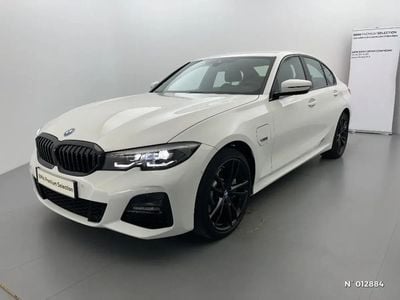 BMW 330e