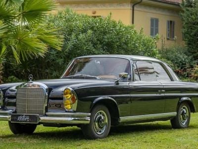 Occasion 1963 Mercedes W111 SE Coupé | 39 990 €