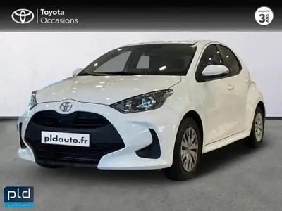 Blanc Occasion 2024 Toyota Yaris Business Edition Berline | 17 990 €