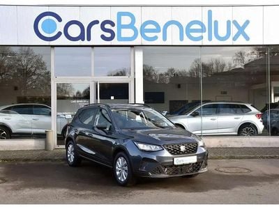 Gris Occasion 2023 Seat Arona SUV | 18 680 € (Super prix)