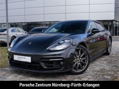 Porsche Panamera 4