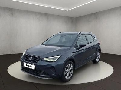 Gris Occasion 2023 Seat Arona FR SUV | 21 150 € (Prix juste)