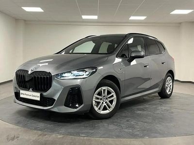 BMW 225