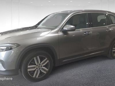 Mercedes EQB250+