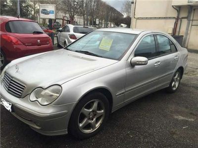 Mercedes C200