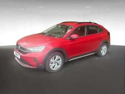 Rouge roi métallisée Occasion 2022 VW Taigo Business SUV | 18 990 € (Prix juste)