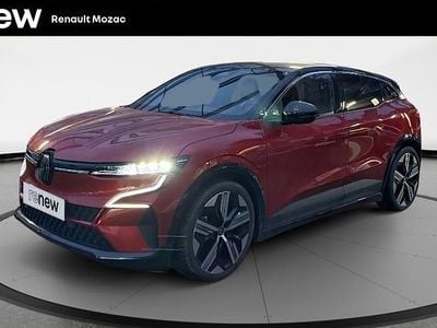 Rouge Occasion 2022 Renault Megane E-Tech Iconic Berline | 22 990 € (Bon prix)