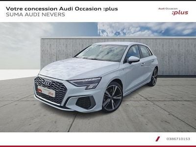 Blanc glacier métallisé Occasion 2021 Audi A3 Sportback e-tron S-Line Citadine | 30 990 € (Prix assez cher)