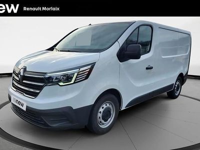 Blanc Occasion 2024 Renault Trafic Monospace | 34 490 € (Prix assez cher)