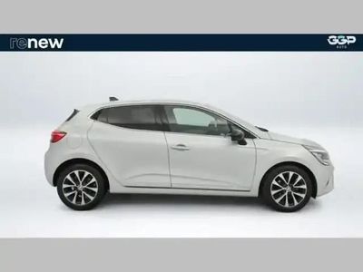 Gris platine Occasion 2023 Renault Clio V Techno Berline | 14 999 € (Prix juste)