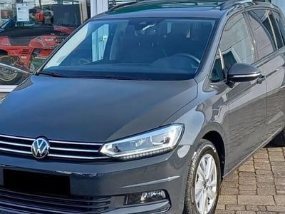 Gris Occasion 2024 VW Touran Comfortline Monospace | 34 390 €