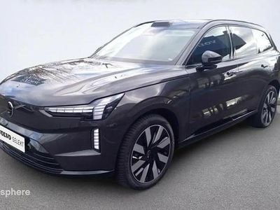 Gris Occasion 2025 Volvo EX90 Performance SUV | 93 990 € (Prix juste)