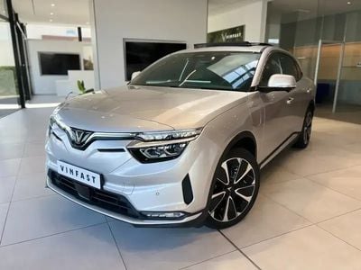 Argent Occasion 2024 VinFast VF 8 Plus SUV | 52 390 €