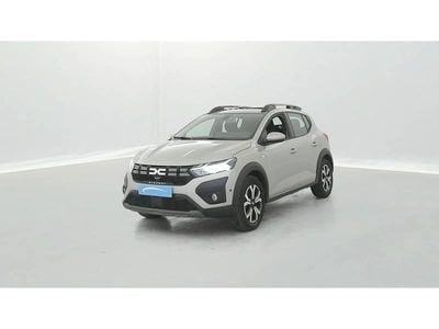 Occasion Dacia Sandero Expression 92 ch (67 kW) 2024 Gris Citadine