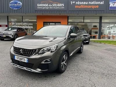 Gris Occasion 2019 Peugeot 3008 Allure SUV | 16 480 € (Prix juste)