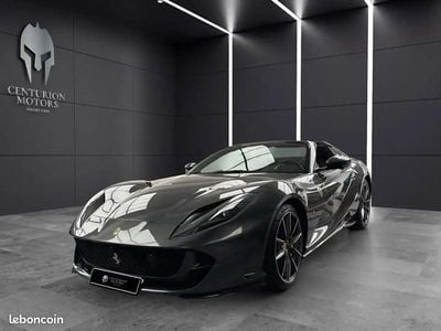 Gris Occasion 2021 Ferrari 812 Cabriolet | 439 900 €