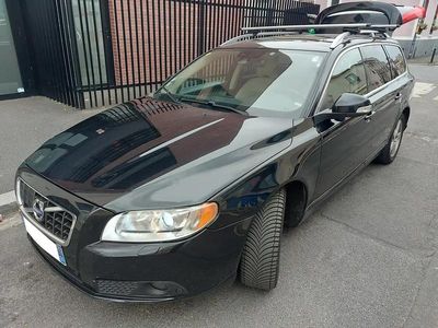 Noir Occasion 2009 Volvo V70 Summum Break | 7 840 €
