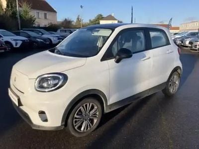 Blanc / toit noir Occasion 2023 Leapmotor T03 Citadine | 13 999 €