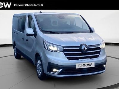 Gris Occasion 2023 Renault Trafic Intens Monospace | 40 990 €
