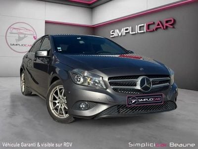 Gris Occasion 2014 Mercedes A180 Berline | 14 980 € (Prix cher)