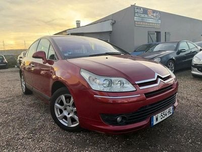 Rouge Occasion 2006 Citroën C4 Exclusive Berline | 4 999 €