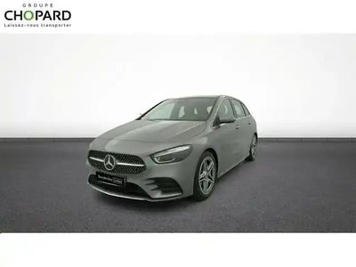 Mountaingrau met. Occasion 2024 Mercedes B200 Monospace | 38 790 € (Prix cher)