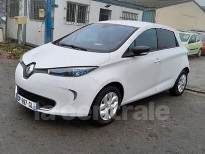Blanc Occasion 2015 Renault Zoe Life Citadine | 5 990 € (Prix juste)