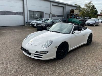 Porsche 911 Carrera