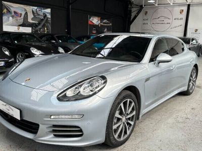 Porsche Panamera 4S