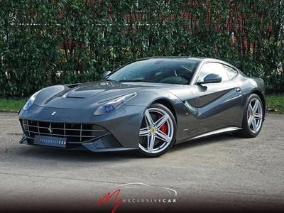 Gris Occasion 2015 Ferrari F12 Coupé | 214 850 €