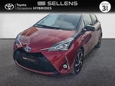 Occasion Toyota Yaris Hybrid 100 ch (73 kW) 2019 Rouge allure biton toit noir Berline