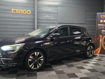 Noir Occasion 2017 Renault Mégane IV Bose Edition Berline | 11 490 € (Prix cher)