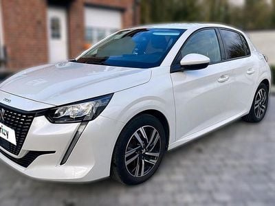 Blanc Occasion 2021 Peugeot 208 Allure Citadine | 12 790 € (Bon prix)