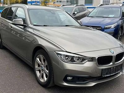 Gris Occasion 2018 BMW 330 Advantage Break | 18 000 €