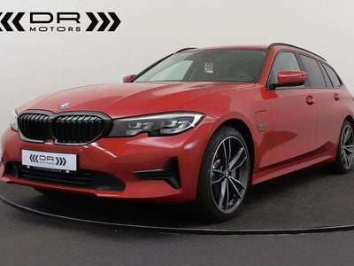 BMW 330e