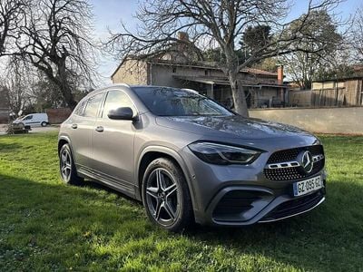 Occasion Mercedes GLA200 AMG line 150 ch (110 kW) 2024 Gris SUV
