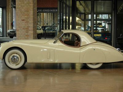 Beige Occasion 1951 Jaguar XK Cabriolet | 114 000 €