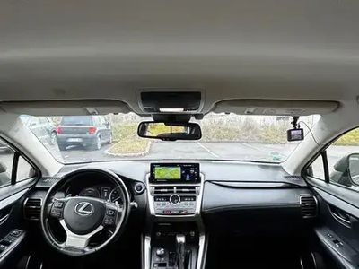 Lexus NX300h