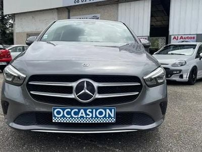 Mercedes B200