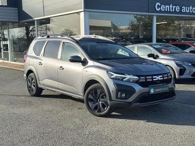 Gris Occasion 2025 Dacia Jogger Expression Monospace | 18 990 € (Prix juste)