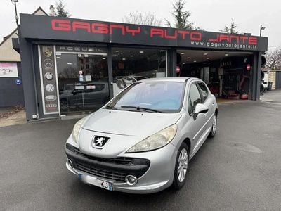 Gris Occasion 2007 Peugeot 207 Premium Berline | 3 690 € (Prix juste)