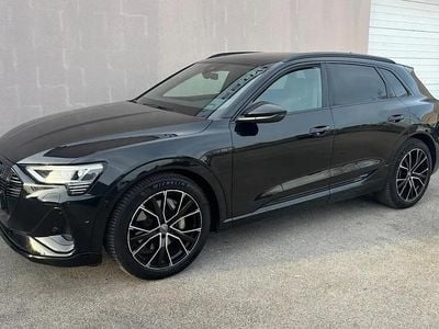 Noir Occasion 2019 Audi e-tron S-Line SUV | 27 990 € (Super prix)