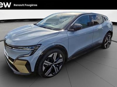 Gris Occasion 2022 Renault Megane E-Tech Iconic Berline | 25 990 € (Prix assez cher)