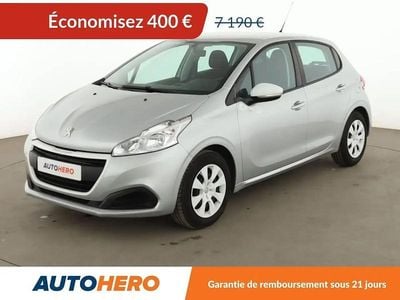 Gris Occasion 2015 Peugeot 208 Citadine | 6 790 € (Prix juste)