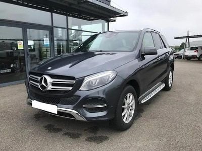 Gris Occasion 2016 Mercedes GLE250 Executive SUV | 27 990 €