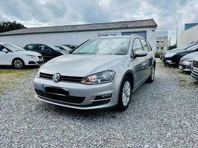 Occasion VW Golf VII Business 105 ch (77 kW) 2014 Gris Break