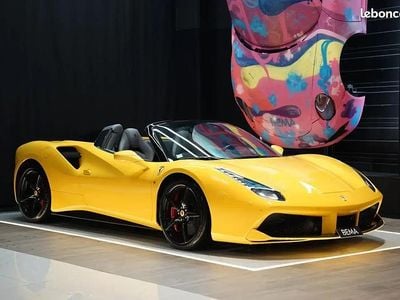 Jaune Occasion 2017 Ferrari 488 Cabriolet | 244 980 €