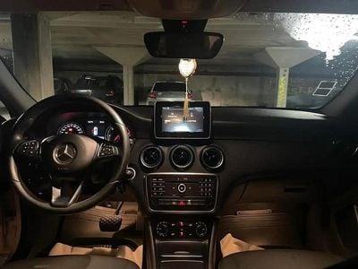 Mercedes A180