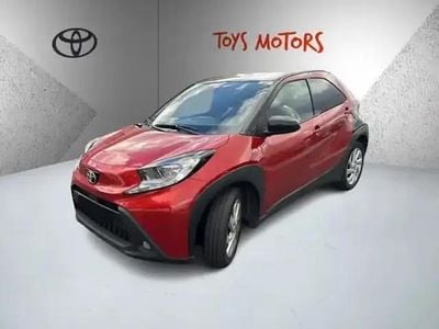 Occasion Toyota Aygo Design 72 ch (52 kW) 2022 Rouge foncé Citadine